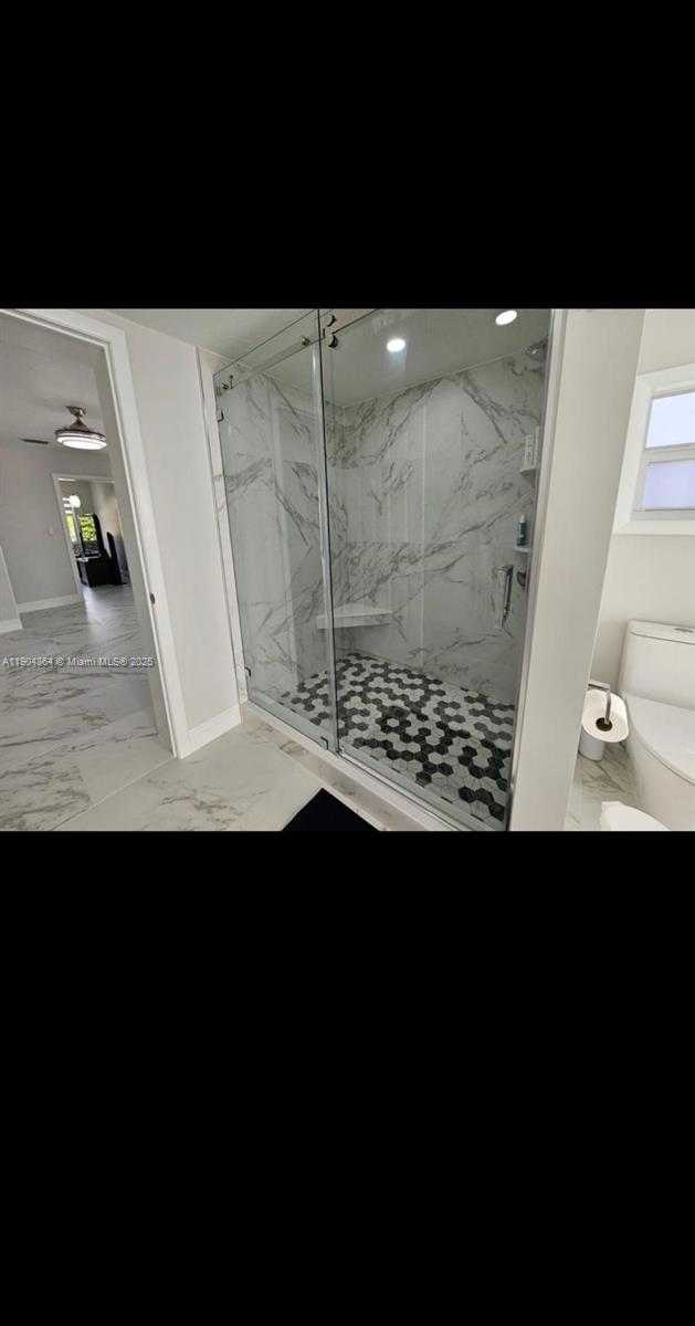 Small Image of 16 FISHERMANS TRL, Key Largo Number 15