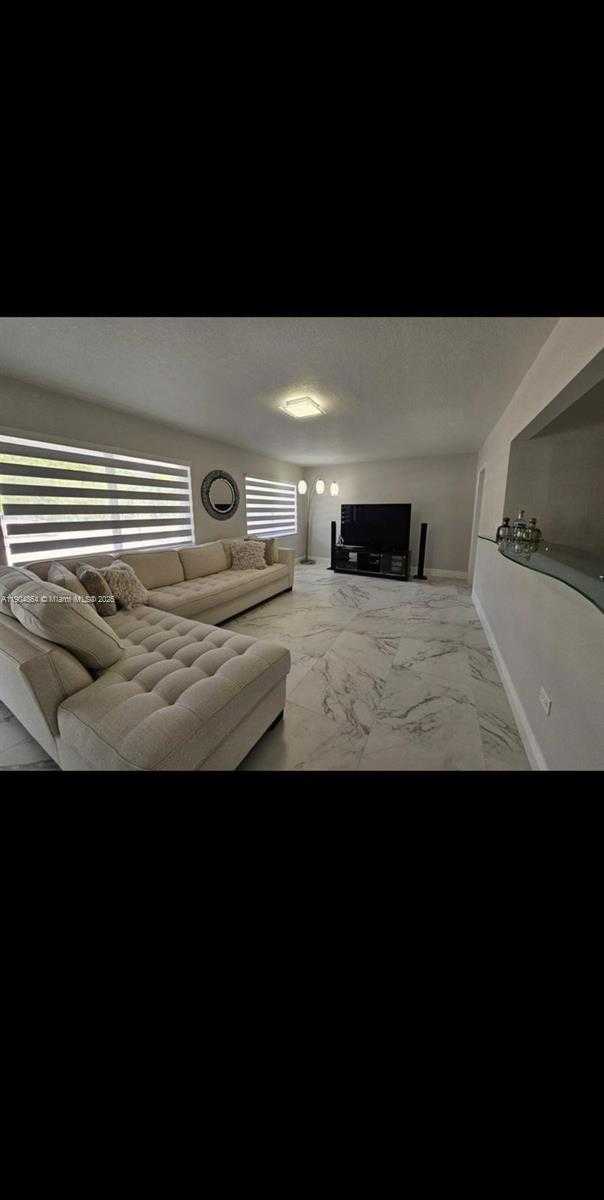 Small Image of 16 FISHERMANS TRL, Key Largo Number 20