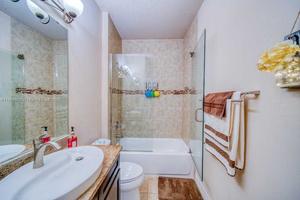 Small Image of 4635 NORTH WEST 32ND TER, Cape Coral Number 28