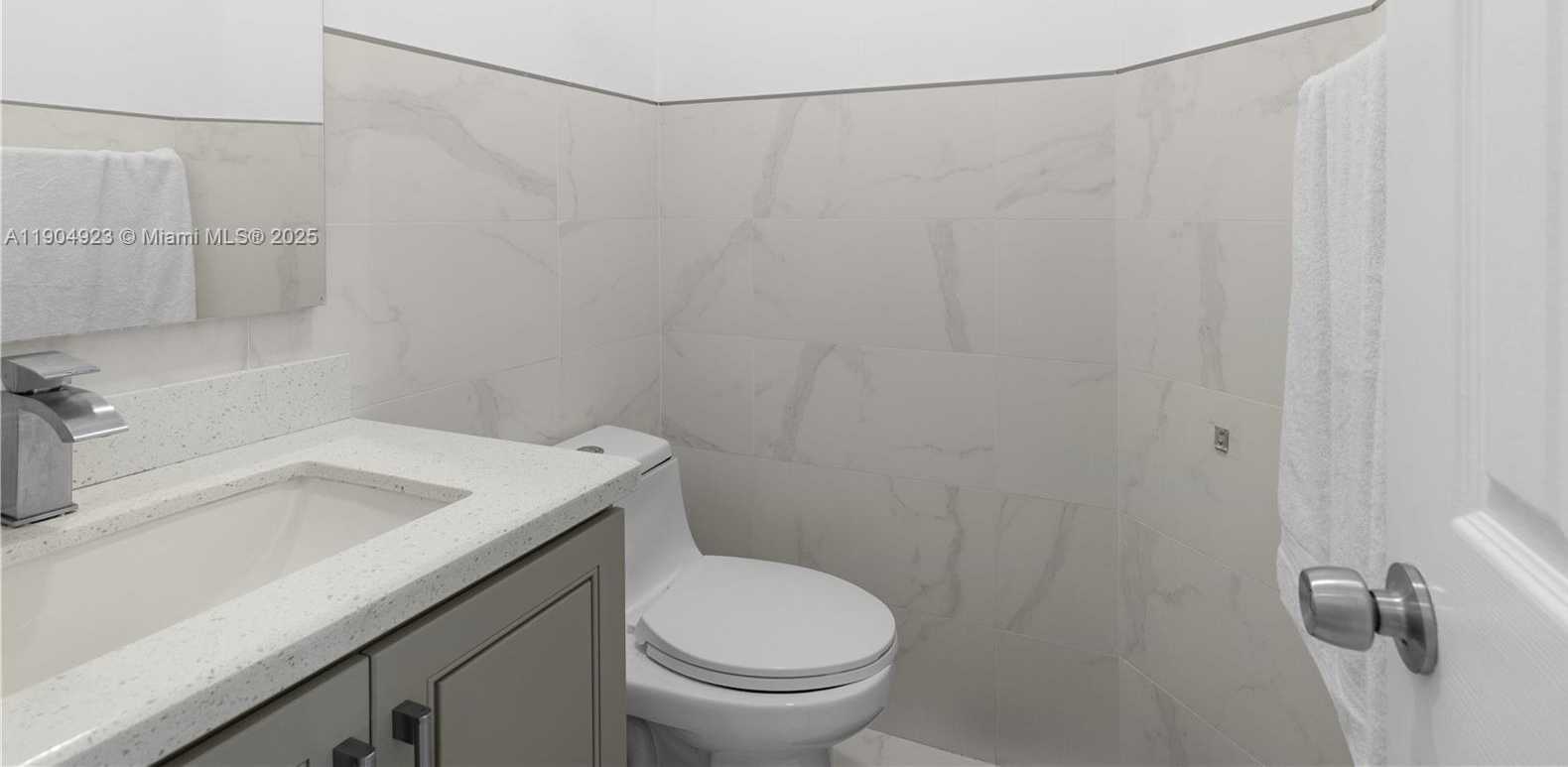 Small Image of 1102 CAMELLIA CIR, Weston Number 16