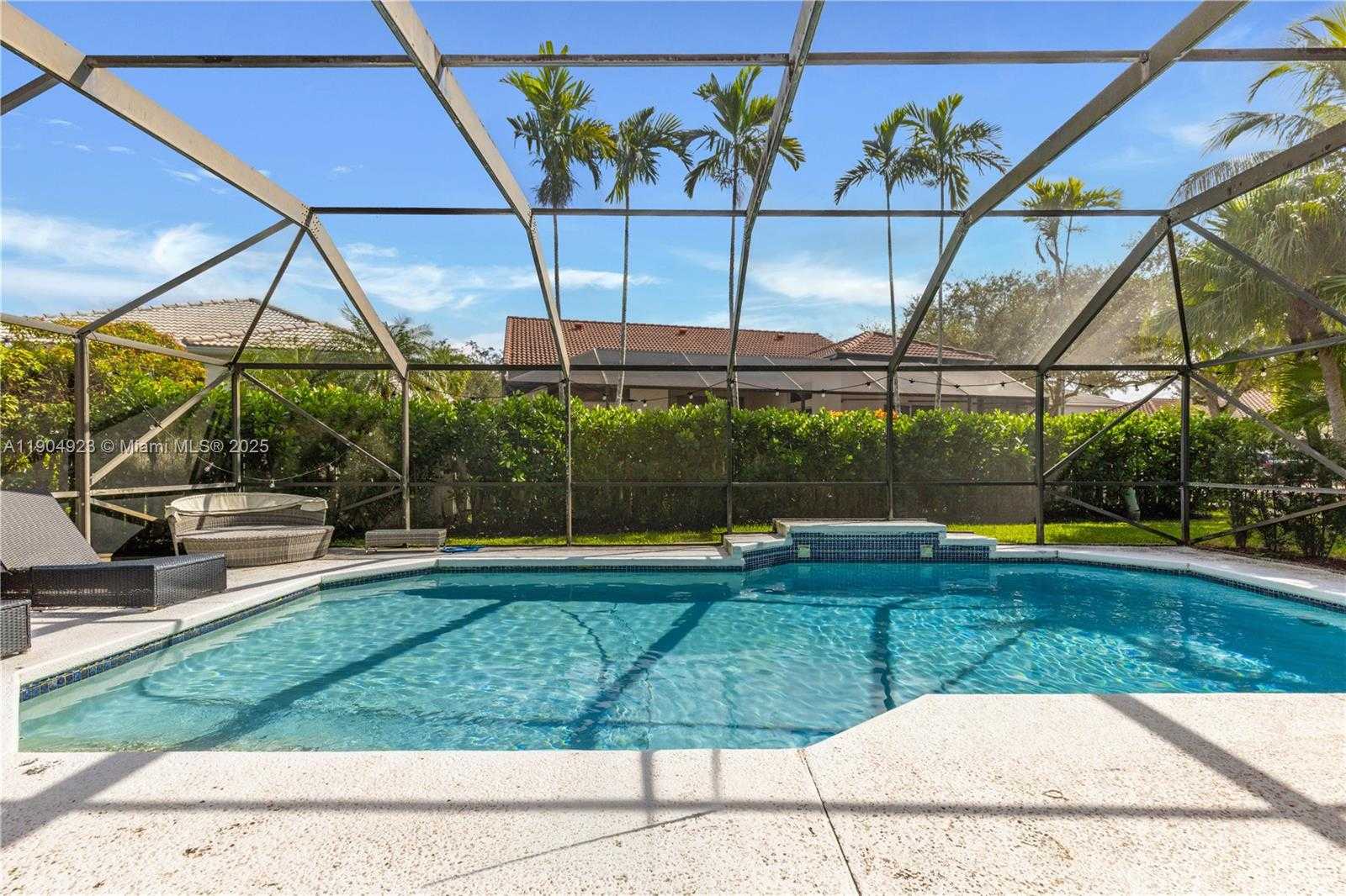 Small Image of 1102 CAMELLIA CIR, Weston Number 19