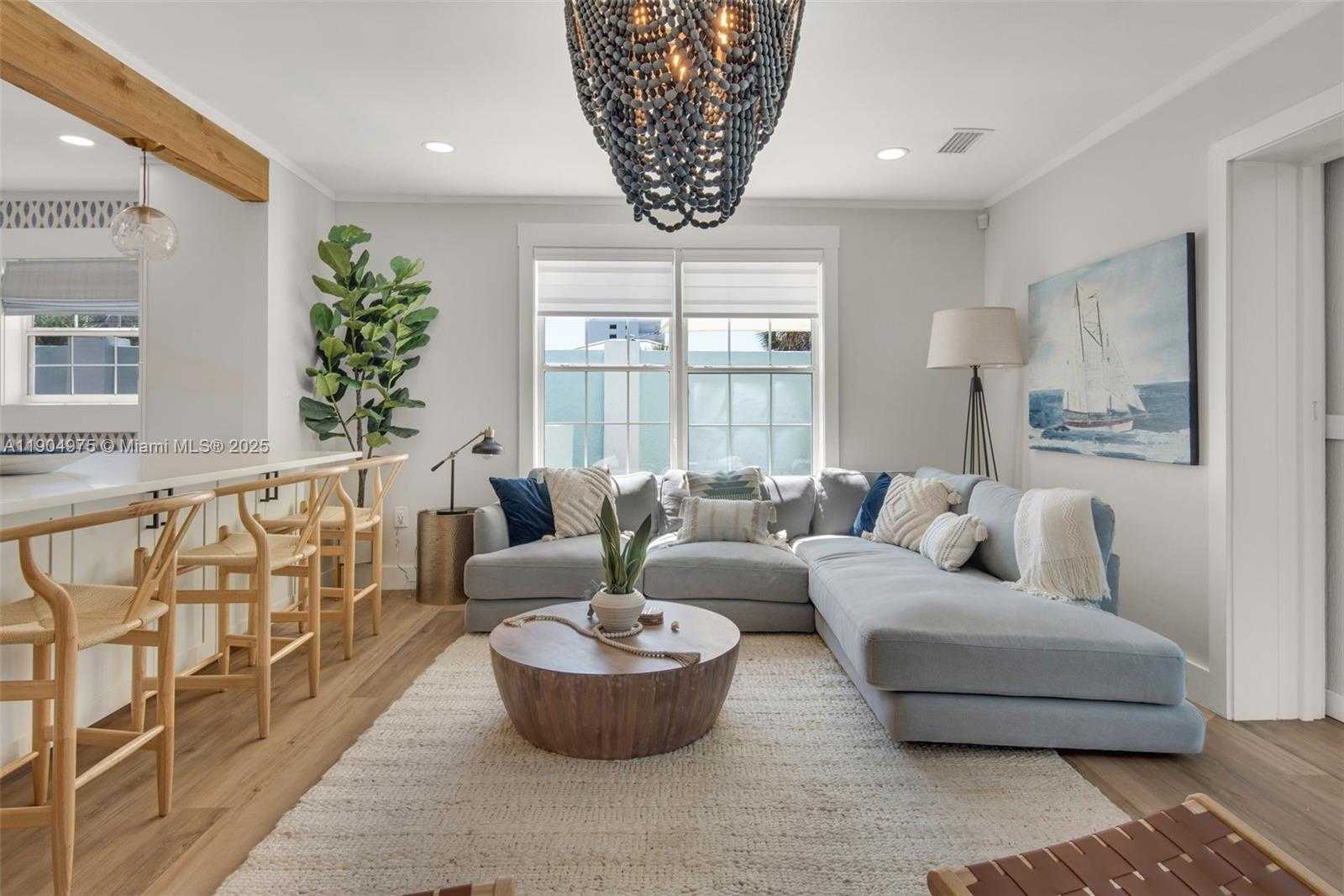 Small Image of 13011 OLEANDER DR, Panama City Number 8