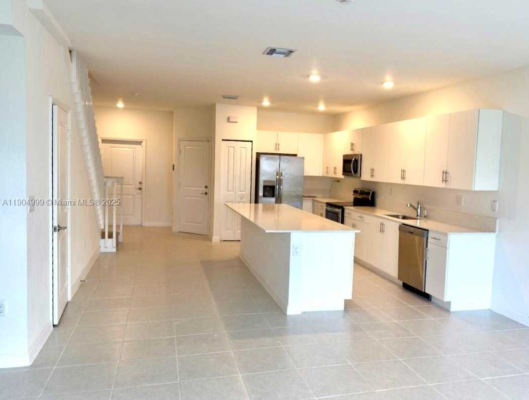 Small Image of 25564 SOUTH WEST 108TH AVE, Homestead Number 2