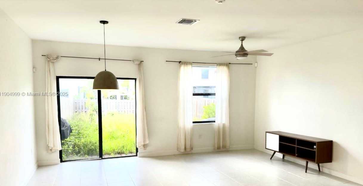 Small Image of 25564 SOUTH WEST 108TH AVE, Homestead Number 8