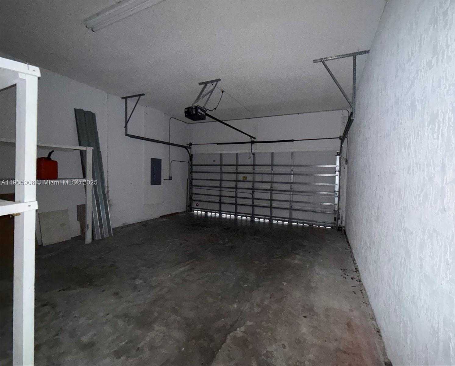 Small Image of 540 SOUTH EAST 23RD LN, Homestead Number 8