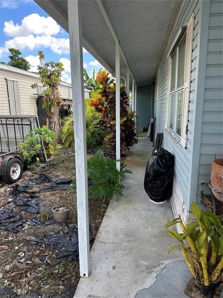 Small Image of 19800 SOUTH WEST 180TH AVE LOT 266, Miami Number 52
