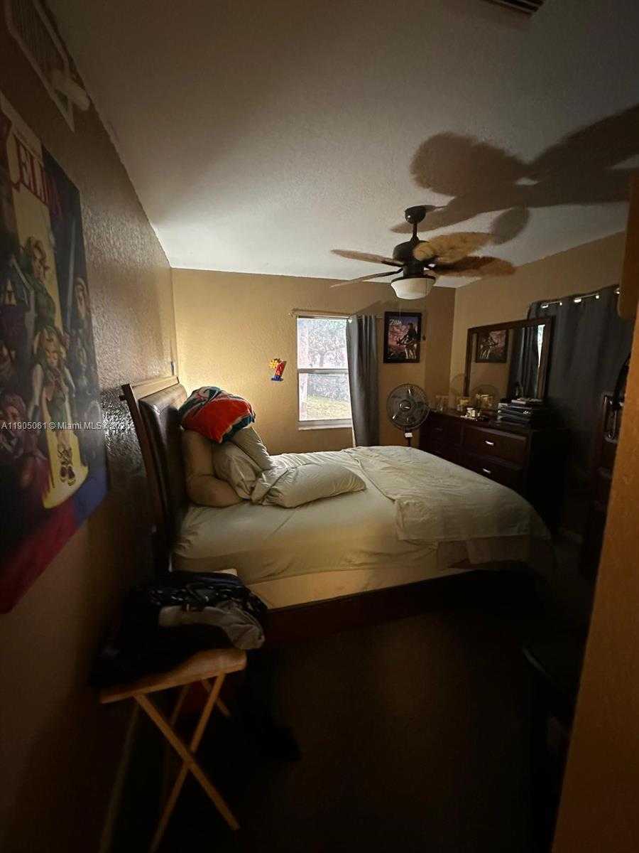 Small Image of 3282 NORTH WEST 75TH WAY, Davie Number 24