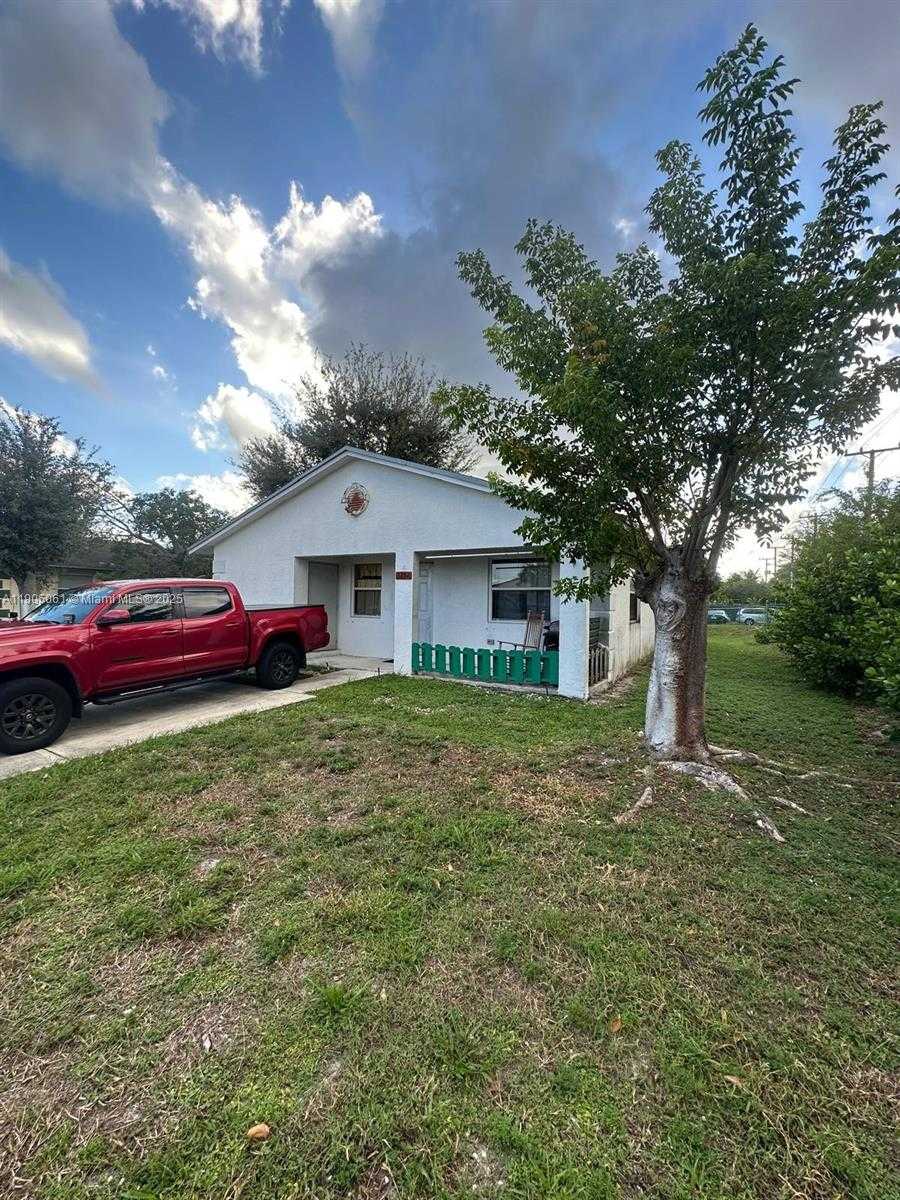 Small Image of 3282 NORTH WEST 75TH WAY, Davie Number 8