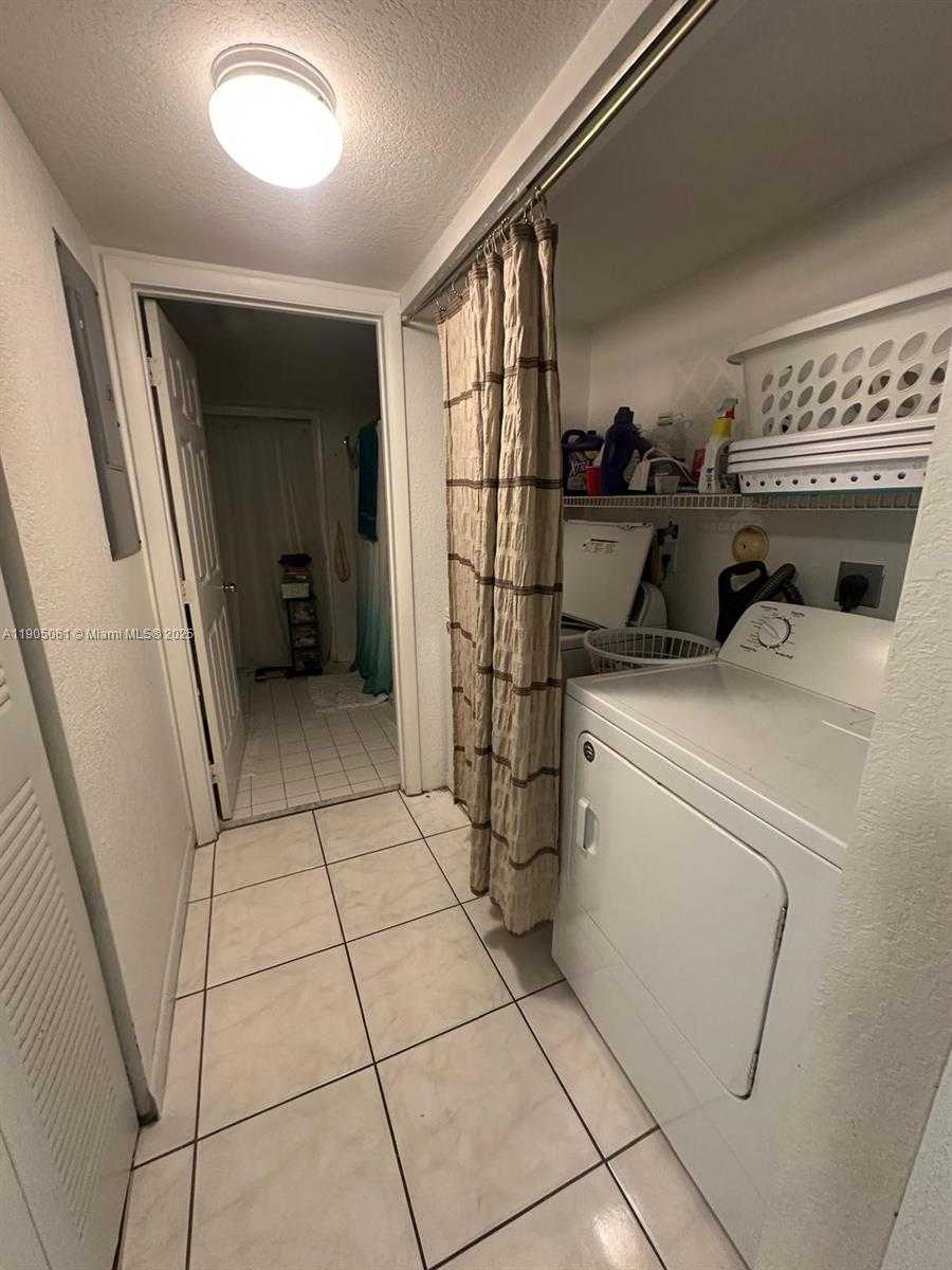 Small Image of 3282 NORTH WEST 75TH WAY, Davie Number 9