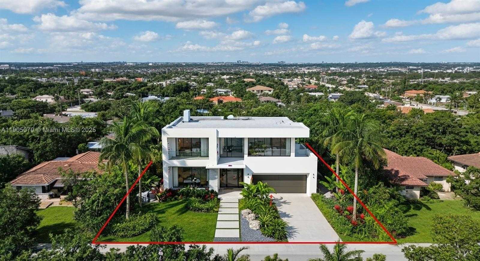 Small Image of 129 NORTH EAST 87TH ST, El Portal Number 8