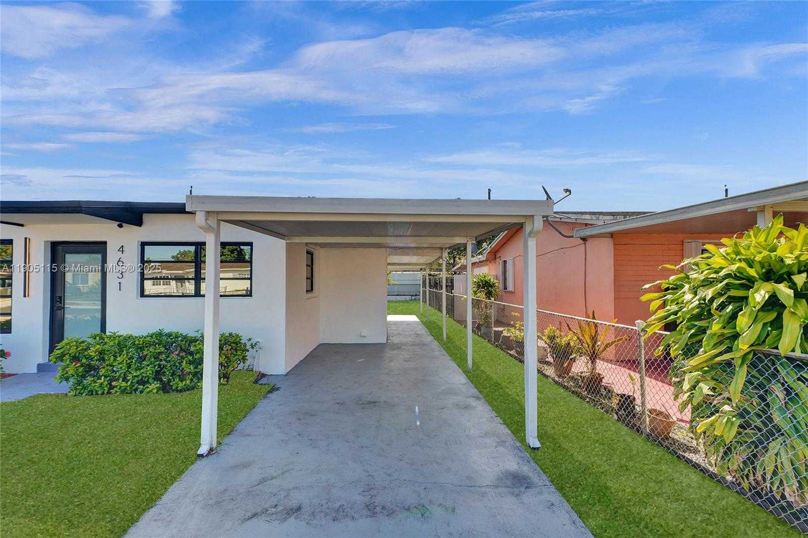 Small Image of 4631 EAST 8TH CT, Hialeah Number 8