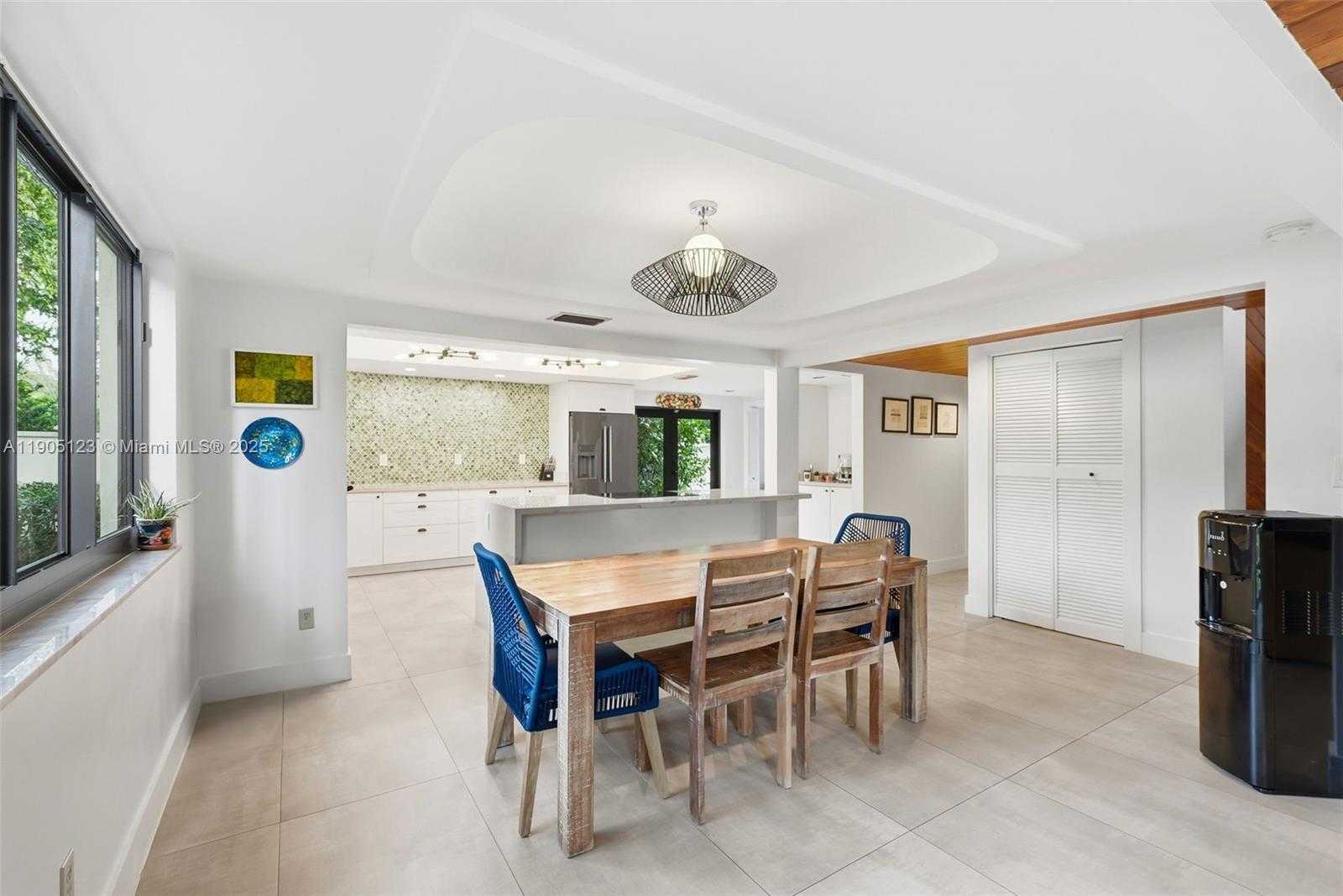 Small Image of 9200 NORTH EAST 12TH AVE, Miami Shores Number 15