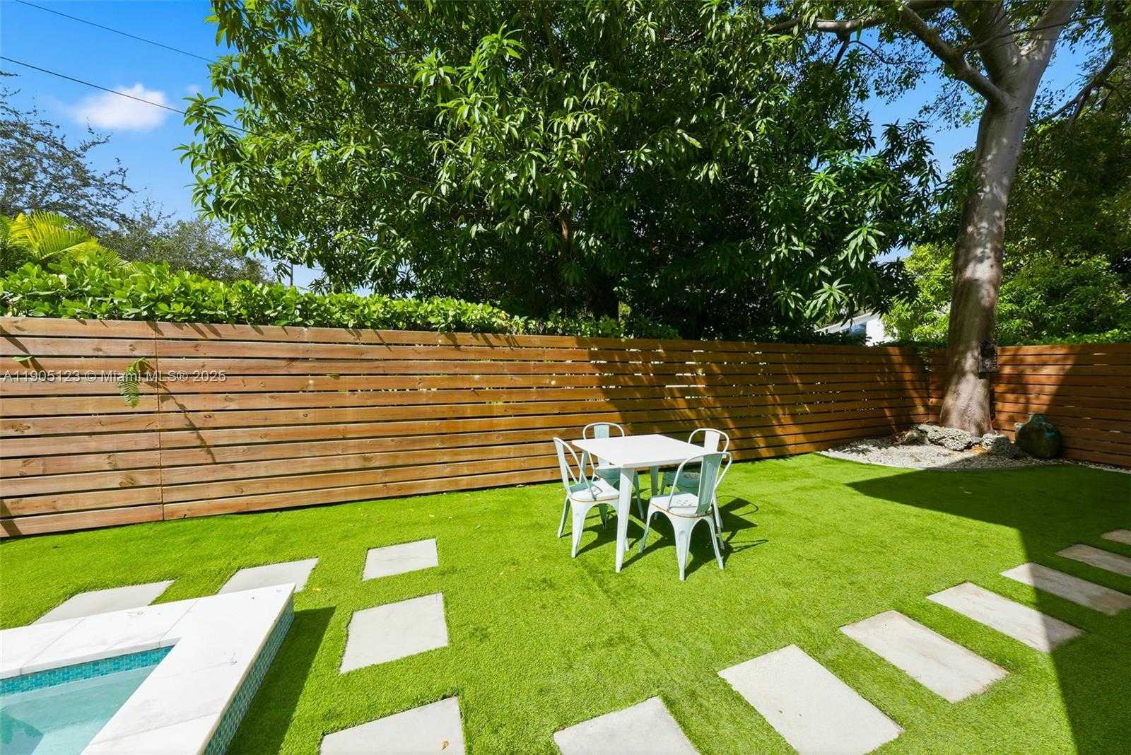 Small Image of 9200 NORTH EAST 12TH AVE, Miami Shores Number 62