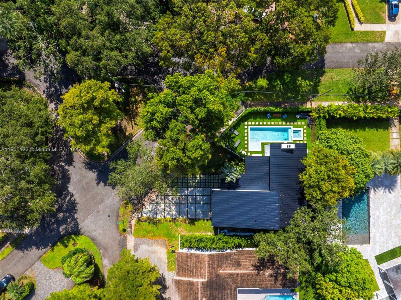 Small Image of 9200 NORTH EAST 12TH AVE, Miami Shores Number 68