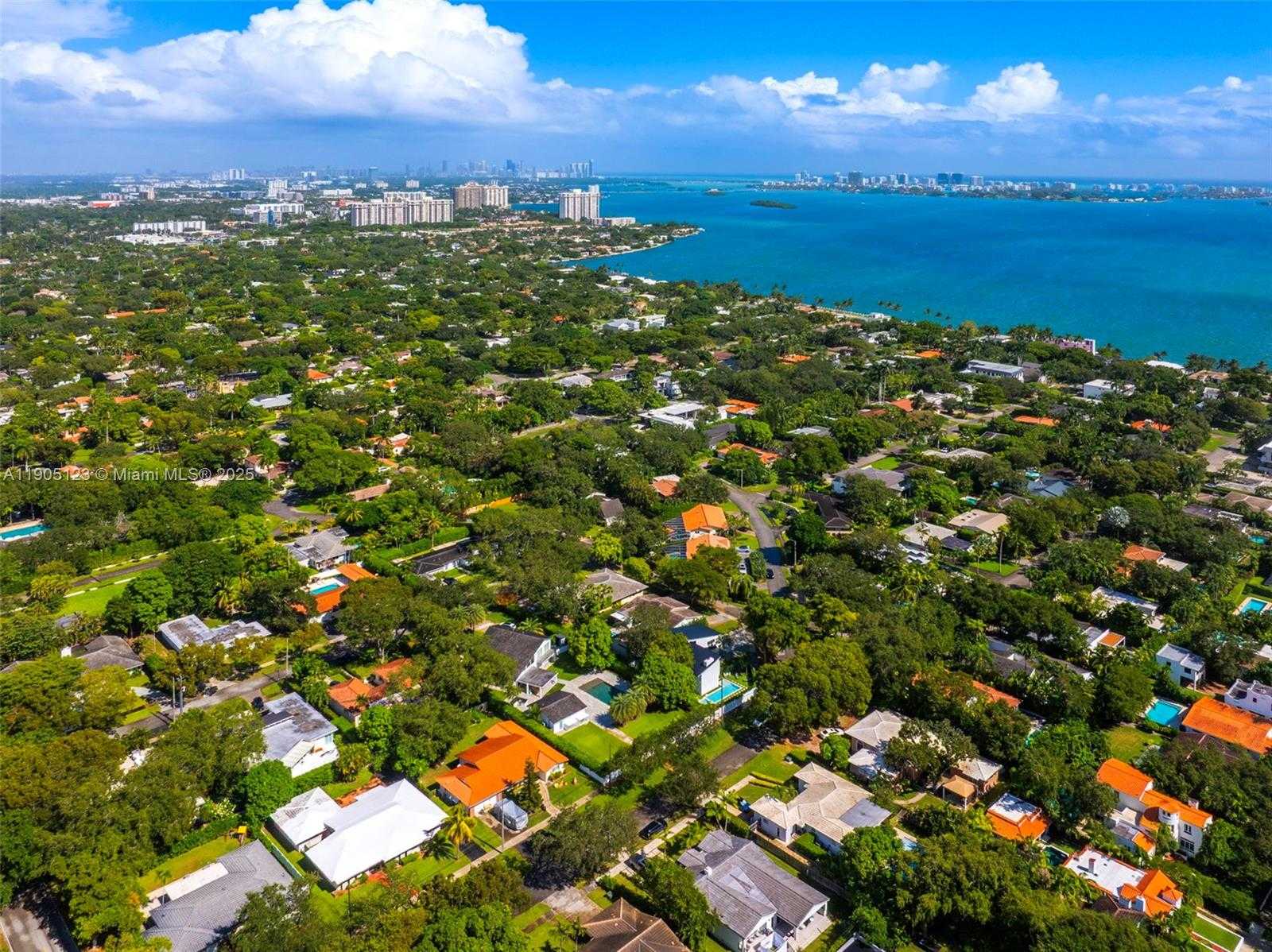 Small Image of 9200 NORTH EAST 12TH AVE, Miami Shores Number 71