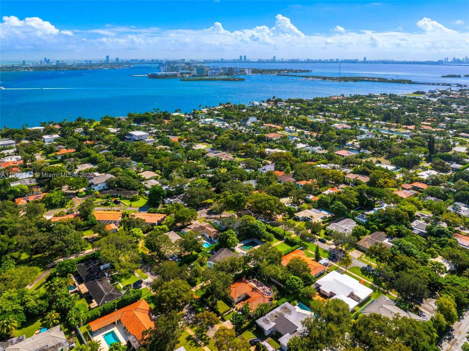 Small Image of 9200 NORTH EAST 12TH AVE, Miami Shores Number 72