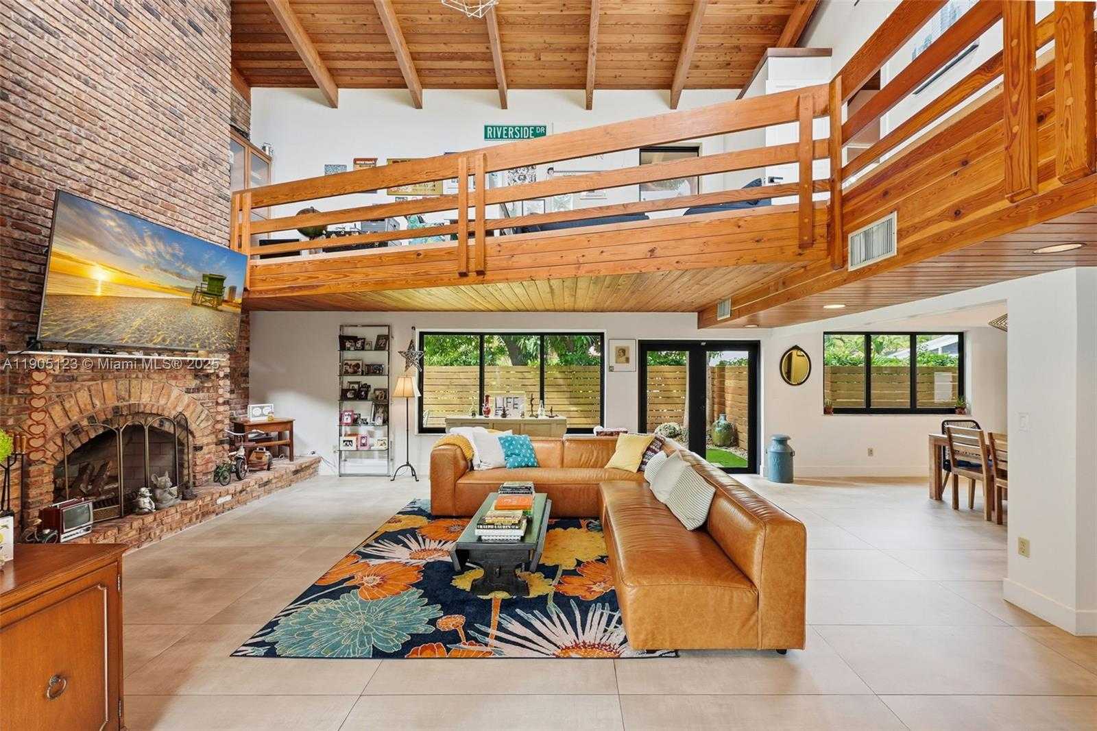 Small Image of 9200 NORTH EAST 12TH AVE, Miami Shores Number 9