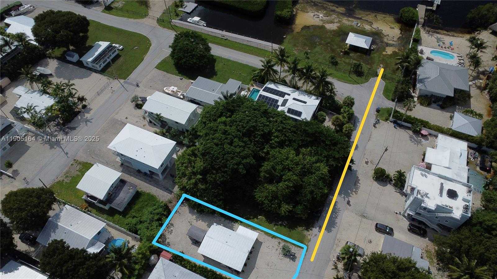 Small Image of 59 TARPON AVE, Key Largo Number 15
