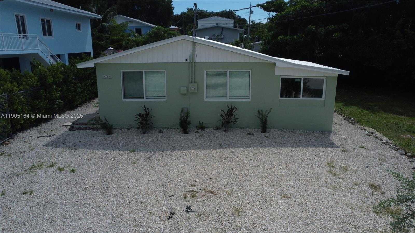Small Image of 59 TARPON AVE, Key Largo Number 2