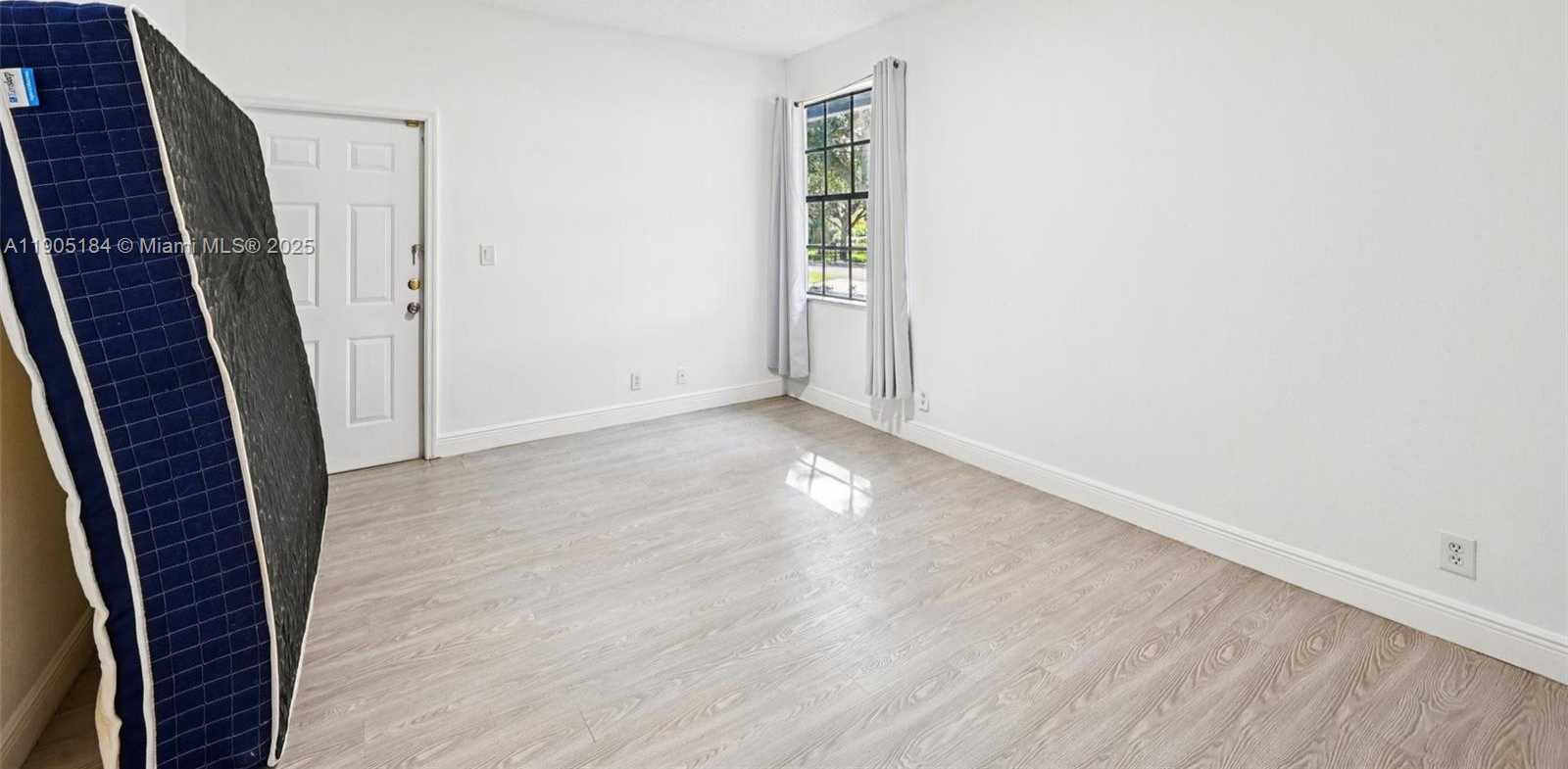 Small Image of 6120 NORTH WEST 60TH AVE, Parkland Number 18