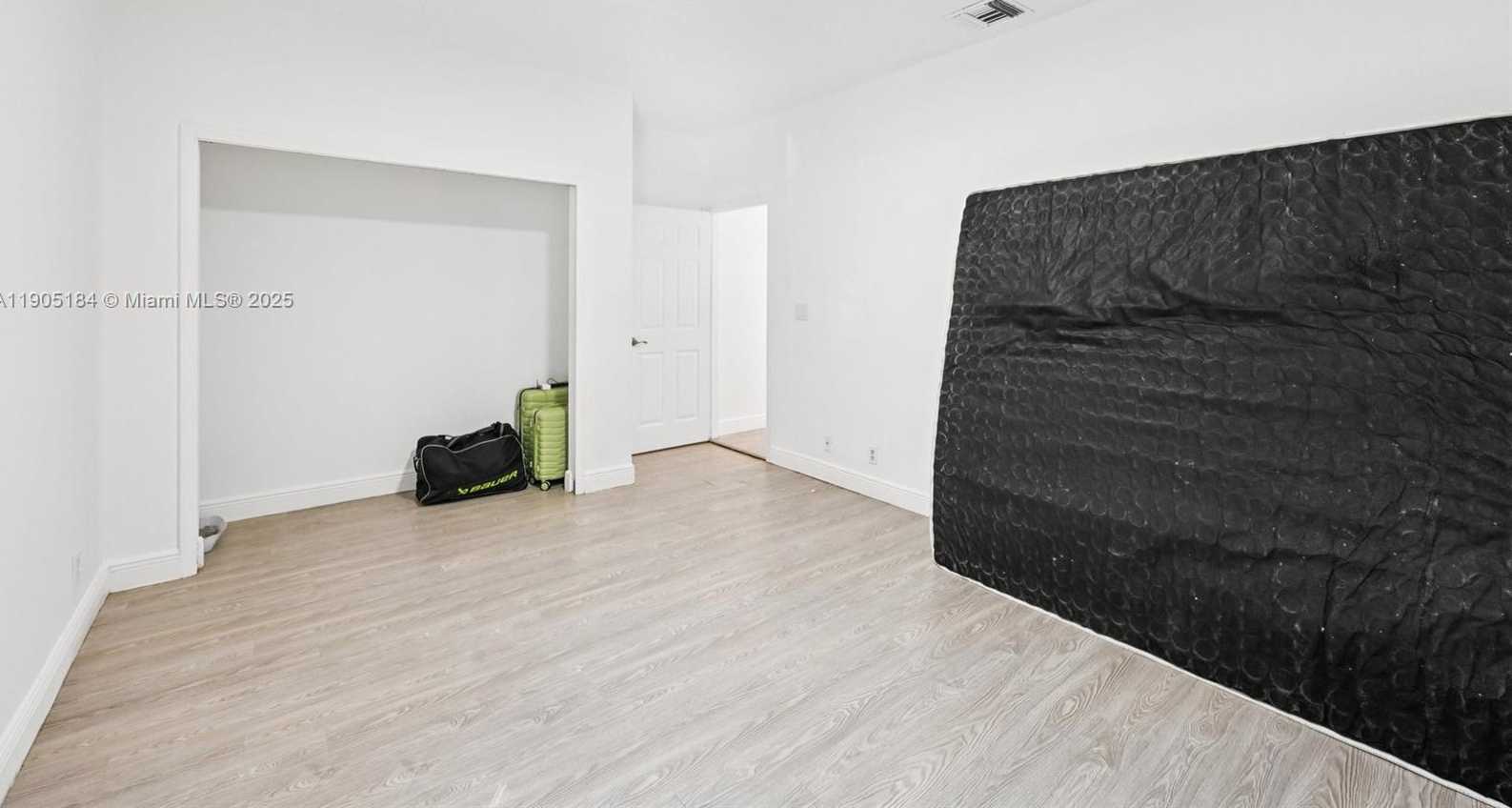 Small Image of 6120 NORTH WEST 60TH AVE, Parkland Number 19