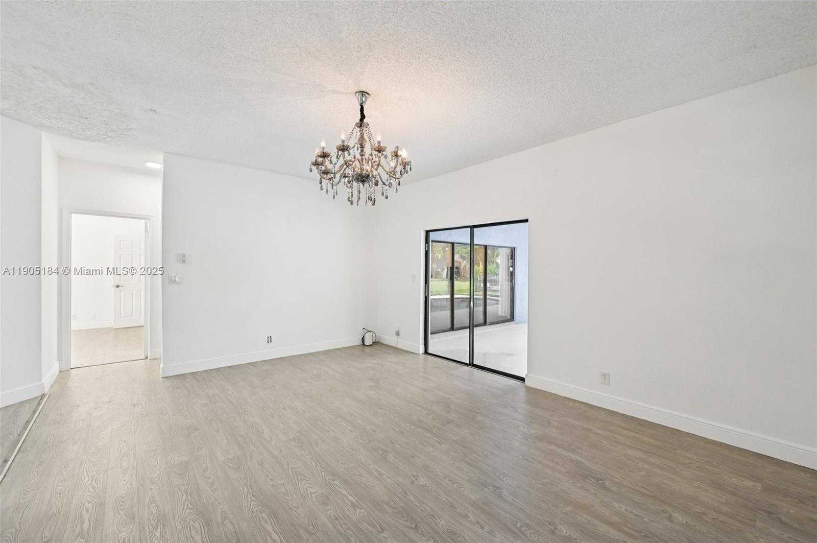 Small Image of 6120 NORTH WEST 60TH AVE, Parkland Number 27