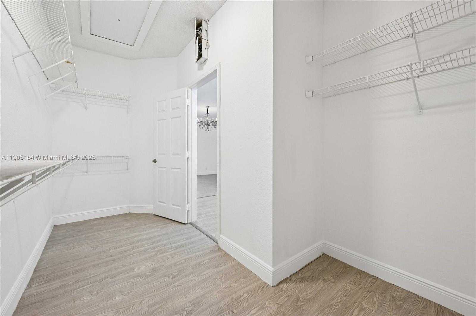 Small Image of 6120 NORTH WEST 60TH AVE, Parkland Number 34