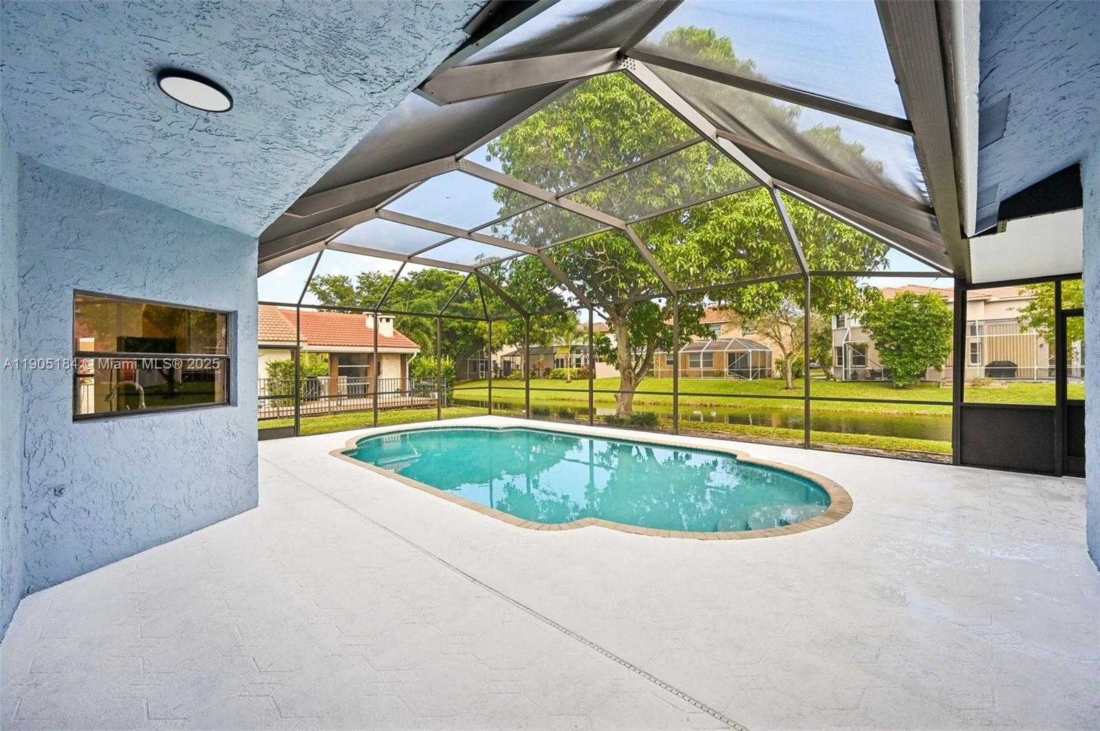 Small Image of 6120 NORTH WEST 60TH AVE, Parkland Number 39