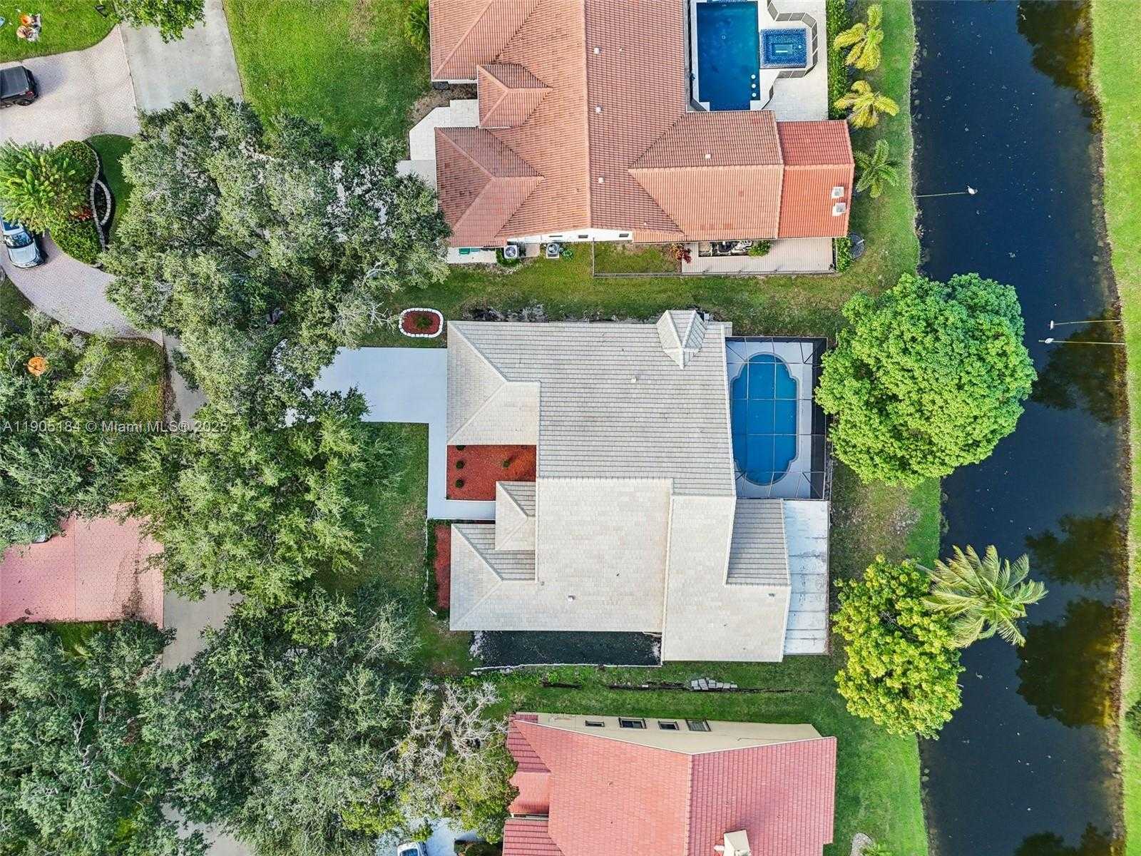 Small Image of 6120 NORTH WEST 60TH AVE, Parkland Number 44