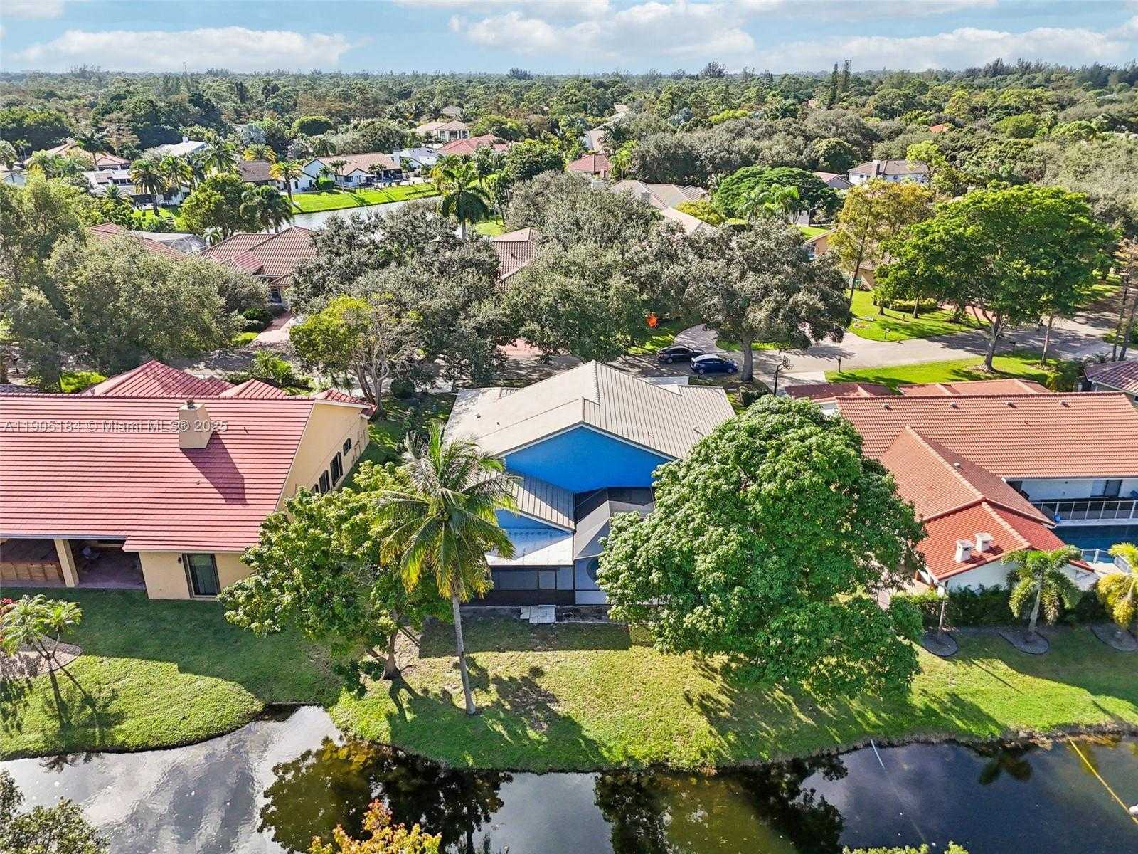 Small Image of 6120 NORTH WEST 60TH AVE, Parkland Number 48