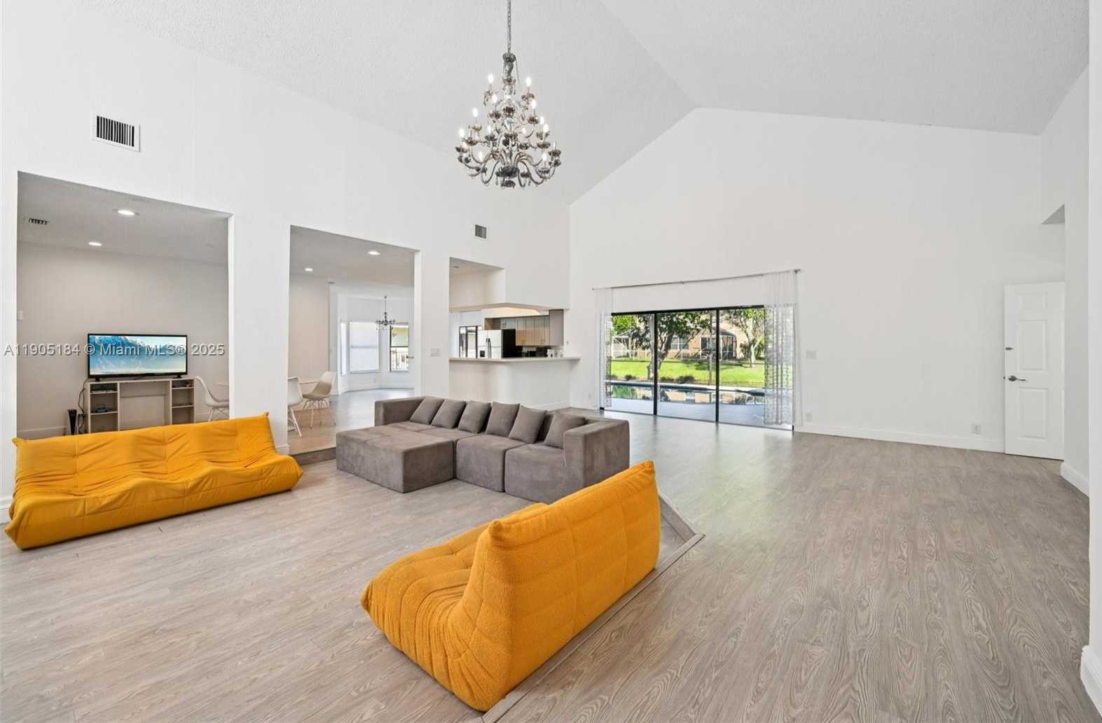 Small Image of 6120 NORTH WEST 60TH AVE, Parkland Number 8