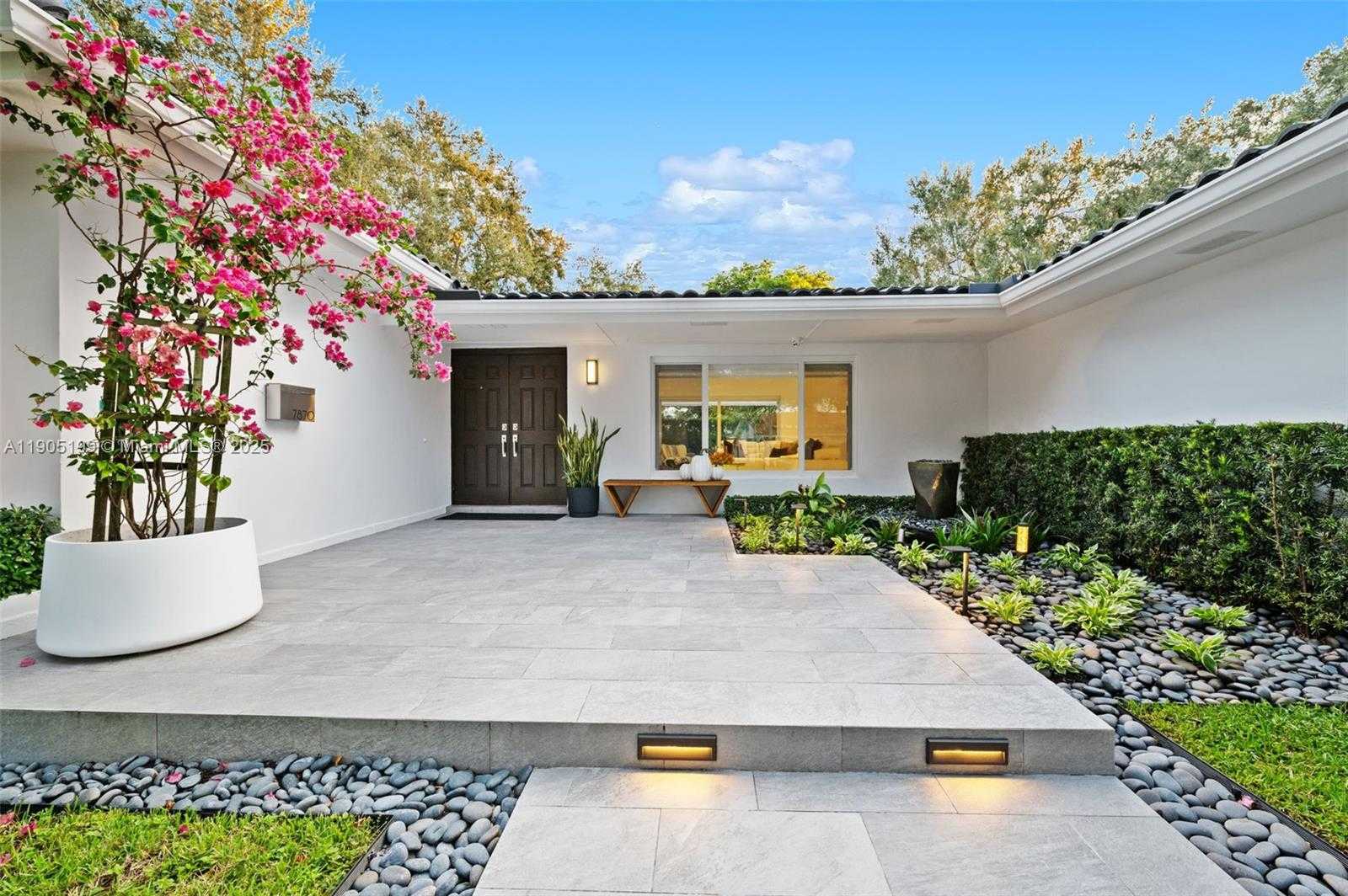 Small Image of 7870 SOUTH WEST 141ST TER, Palmetto Bay Number 3