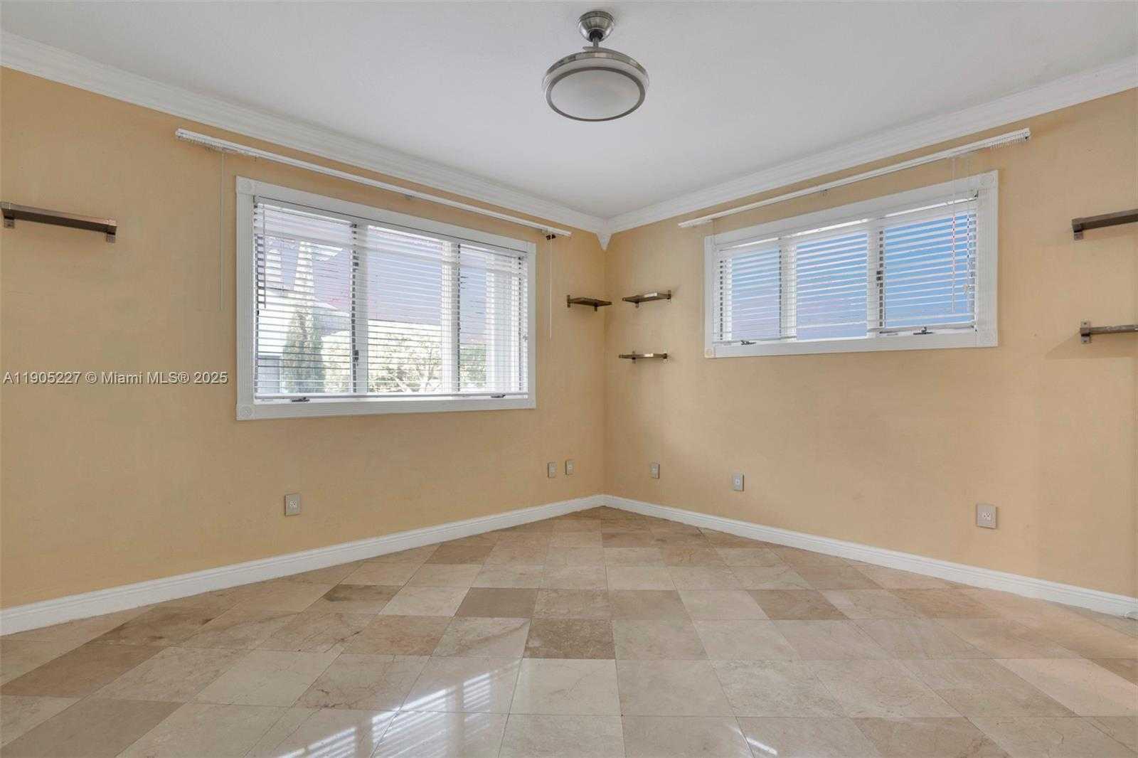 Small Image of 16232 NORTH WEST 79TH AVE, Miami Lakes Number 14