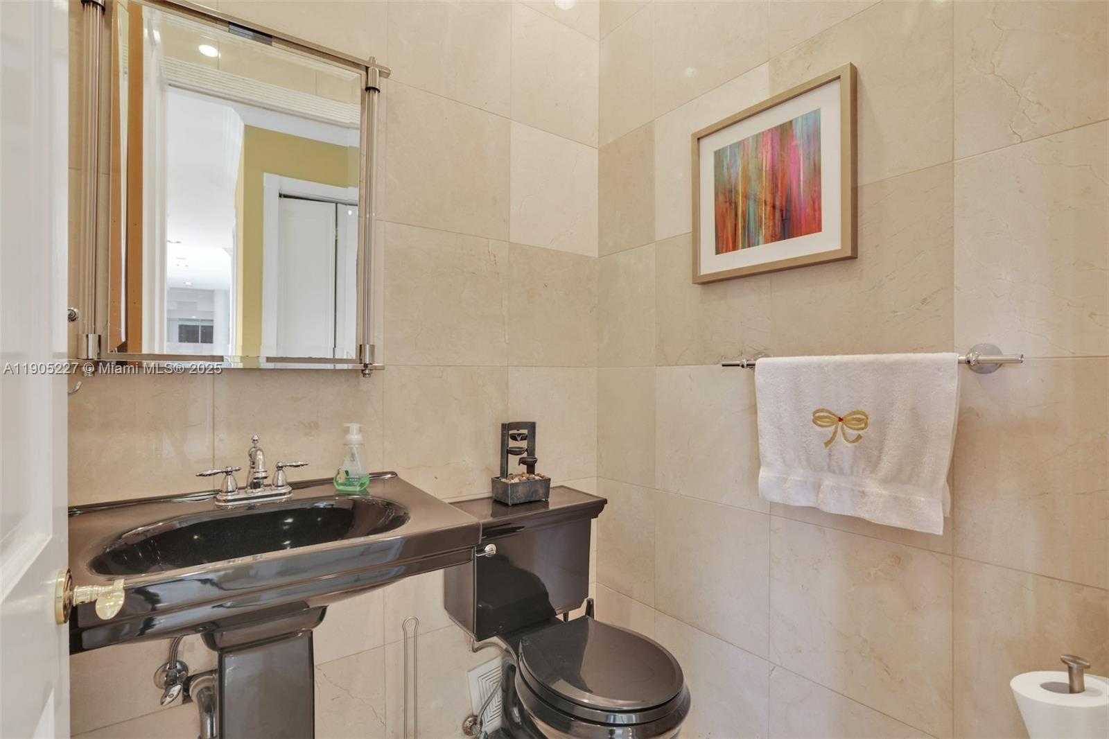 Small Image of 16232 NORTH WEST 79TH AVE, Miami Lakes Number 25