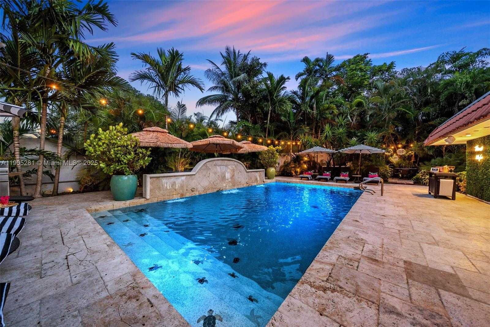 Small Image of 11 SYLVAN LN, Fort Lauderdale Number 11