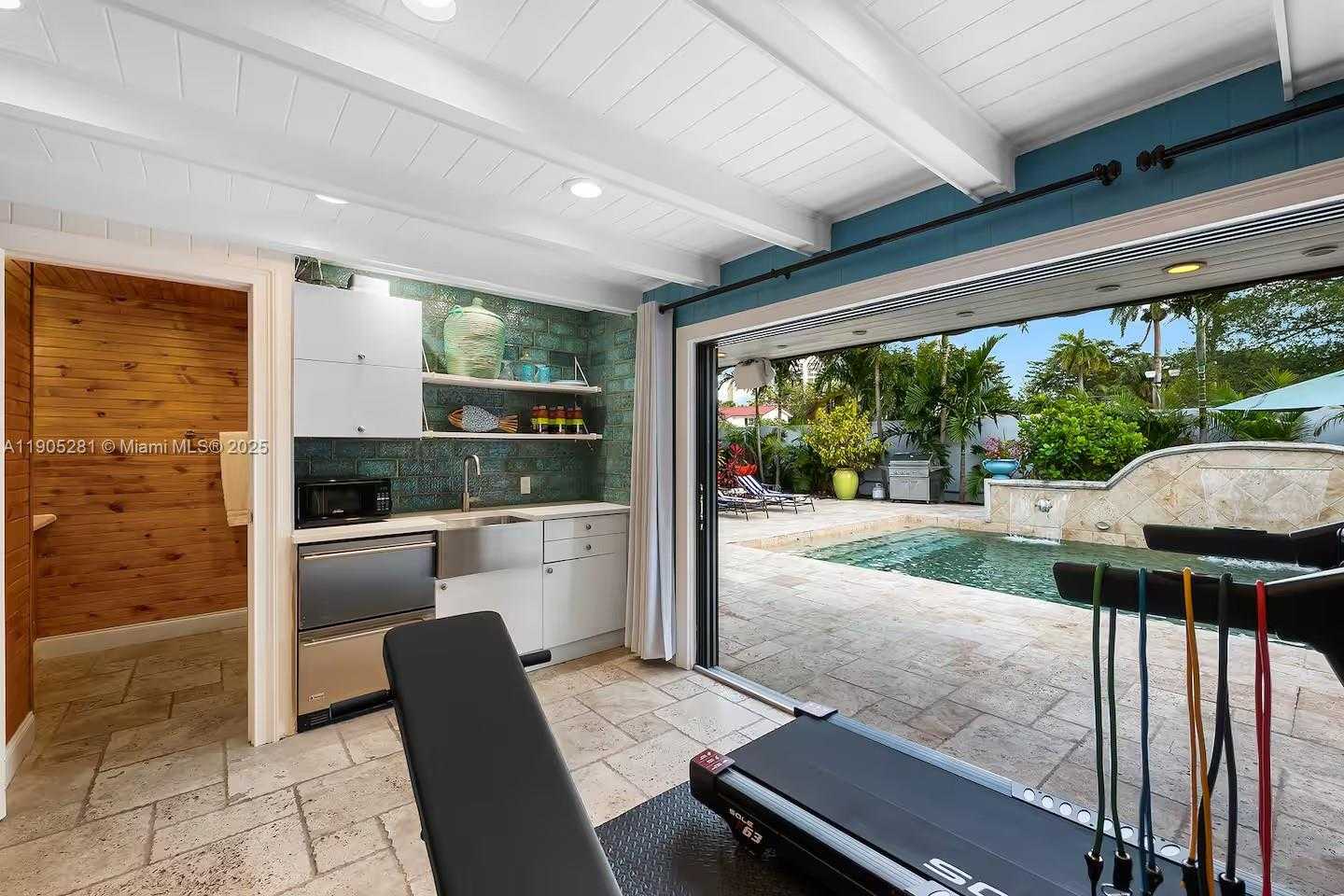 Small Image of 11 SYLVAN LN, Fort Lauderdale Number 18