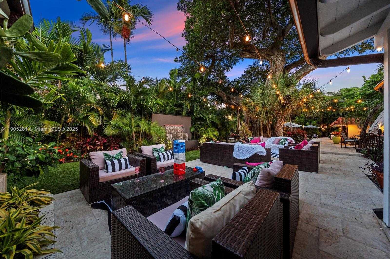 Small Image of 11 SYLVAN LN, Fort Lauderdale Number 37