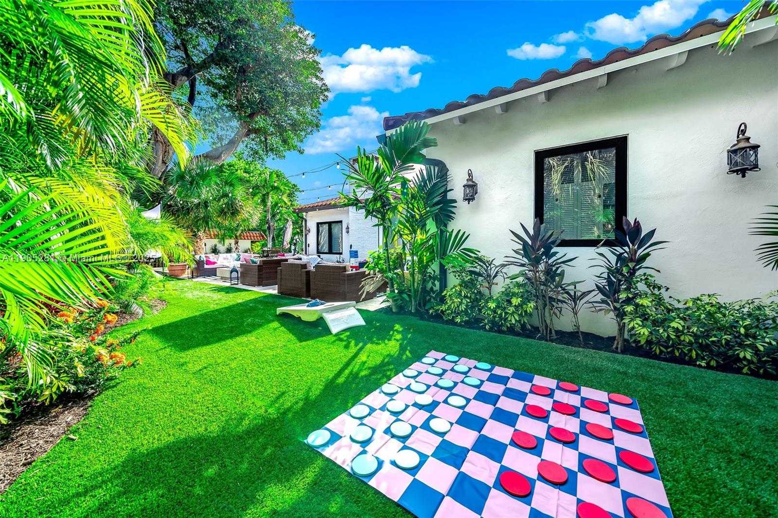 Small Image of 11 SYLVAN LN, Fort Lauderdale Number 46