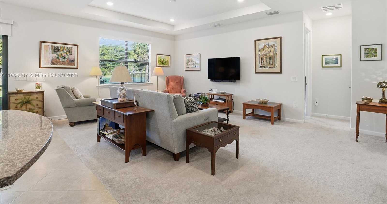 Small Image of 16083 MISTFLOWER DR, Other City - In The State Of Florida Number 14