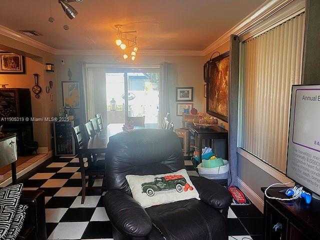 Small Image of 714 WEST 56TH ST, Hialeah Number 14