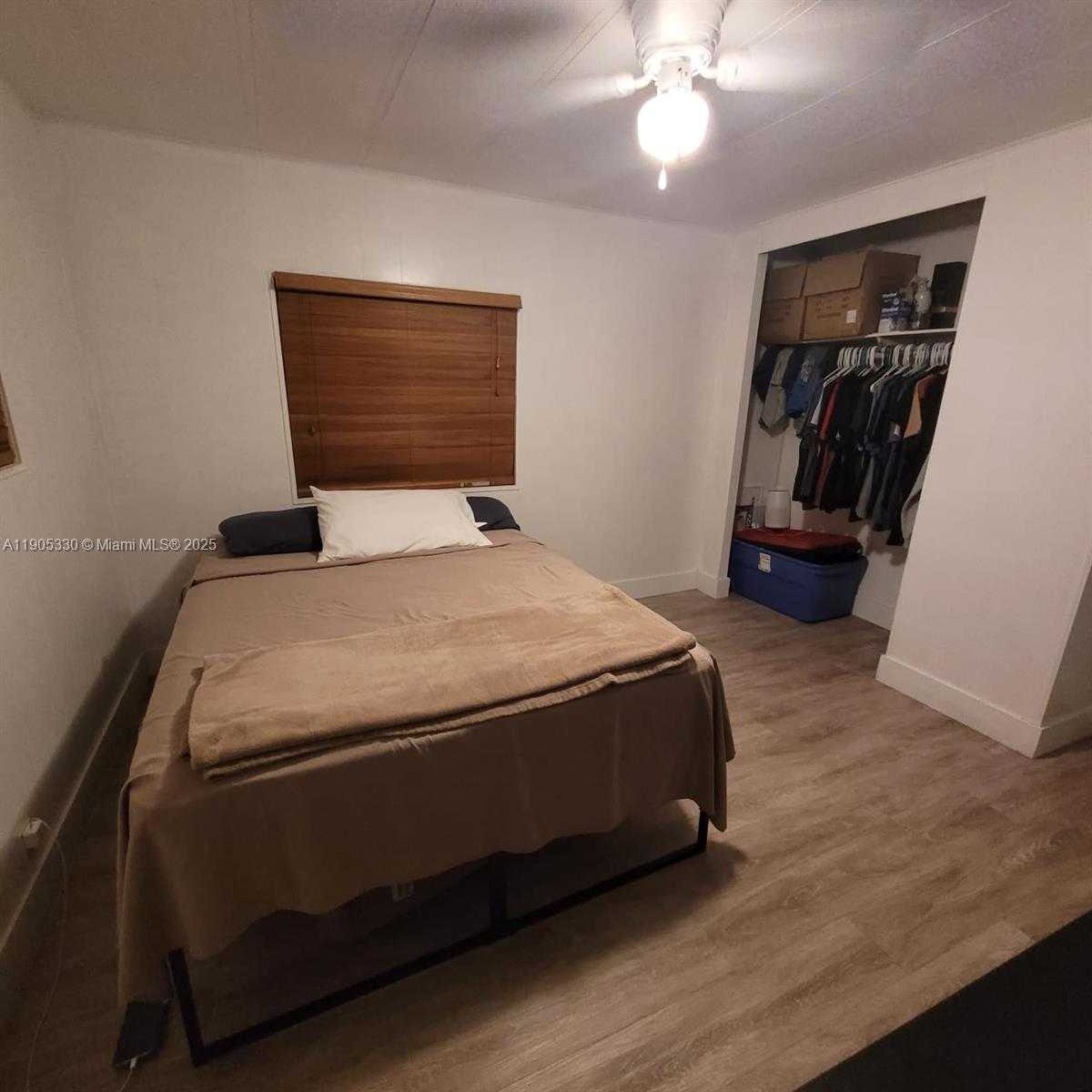 Small Image of 21760 NORTH WEST 3RD ST, Pembroke Pines Number 28