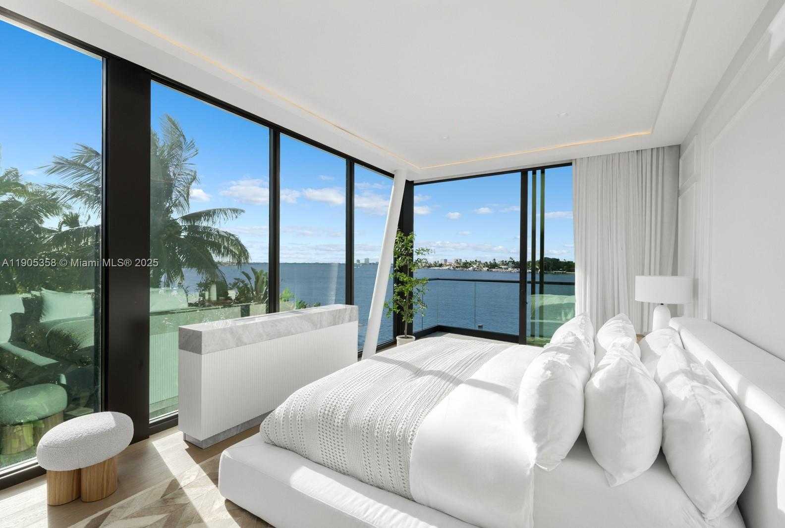 Small Image of 1165 NORTH BISCAYNE POINT RD, Miami Beach Number 12