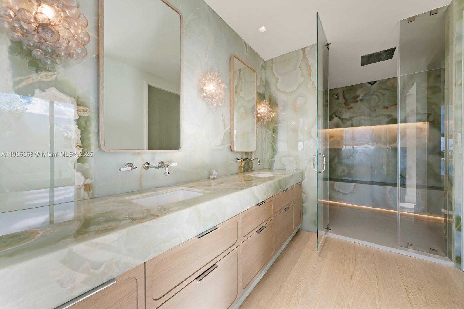 Small Image of 1165 NORTH BISCAYNE POINT RD, Miami Beach Number 15