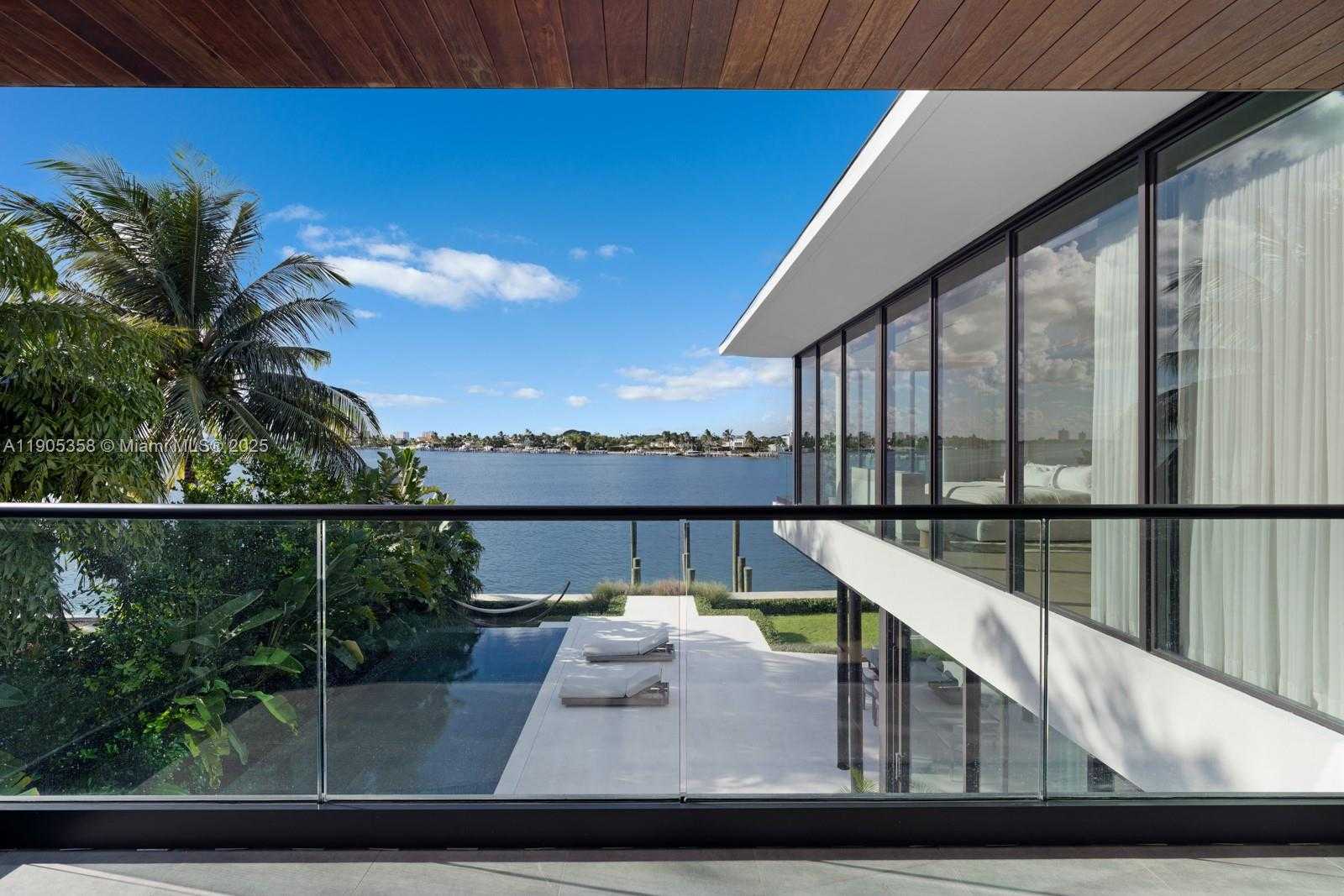 Small Image of 1165 NORTH BISCAYNE POINT RD, Miami Beach Number 21