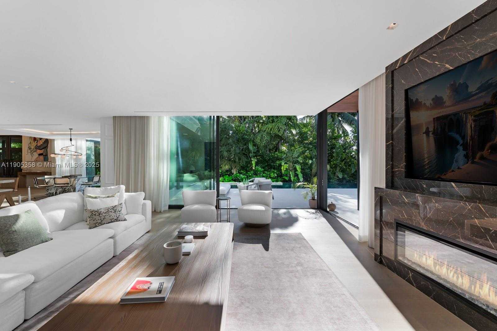 Small Image of 1165 NORTH BISCAYNE POINT RD, Miami Beach Number 6