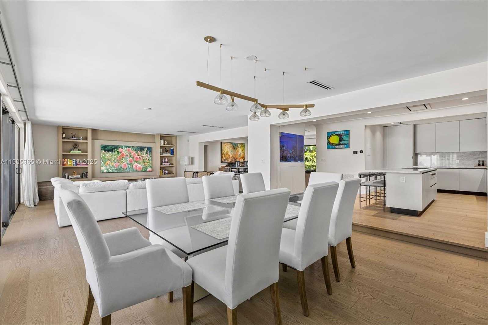 Small Image of 1155 NORTH BISCAYNE POINT RD, Miami Beach Number 7