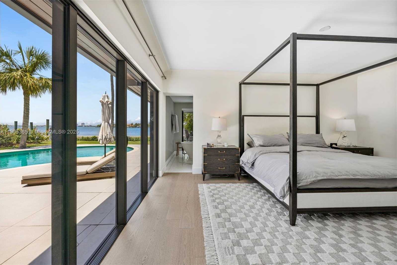 Small Image of 1155 NORTH BISCAYNE POINT RD, Miami Beach Number 8