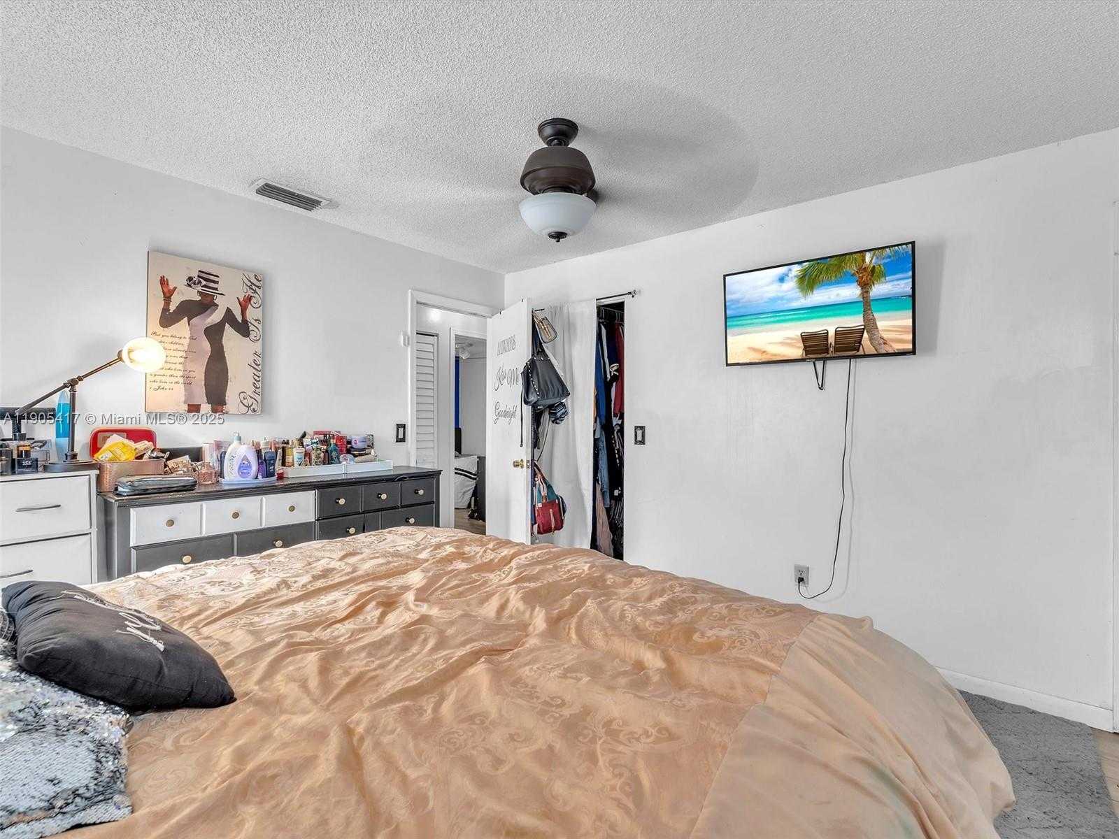 Small Image of 1027 SOUTH WEST 49TH TER, Margate Number 17