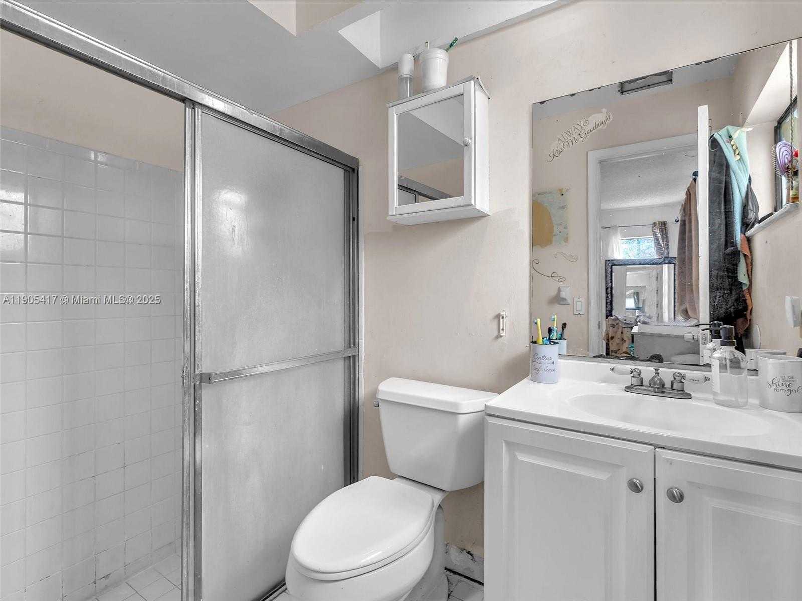 Small Image of 1027 SOUTH WEST 49TH TER, Margate Number 23