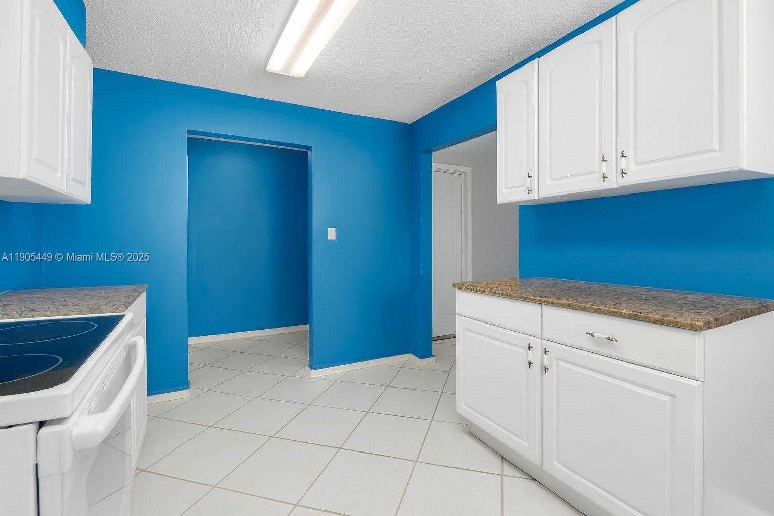 Small Image of 1005 SOUTH WEST 18TH ST, Boynton Beach Number 9